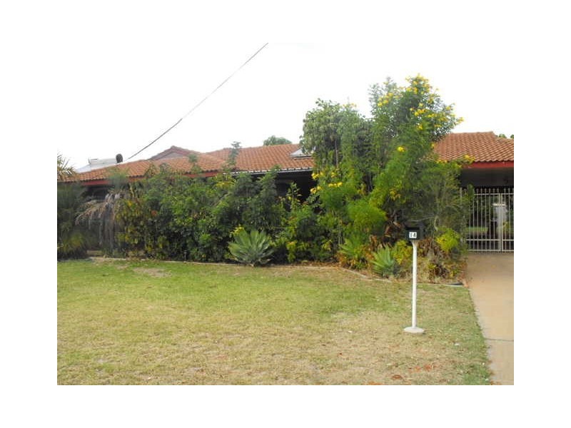 14 Shallcross Street, Carnarvon WA 6701