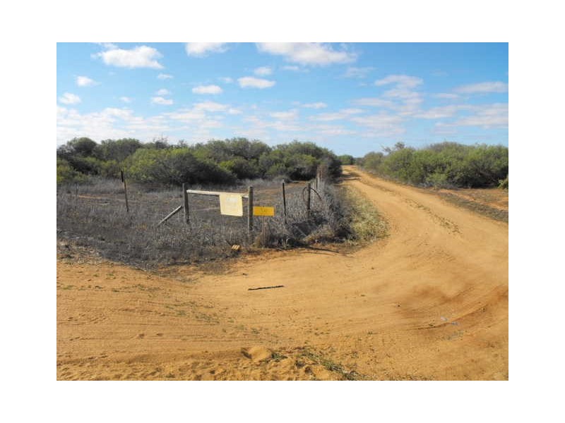 38 Cavendish Road, Carnarvon WA 6701