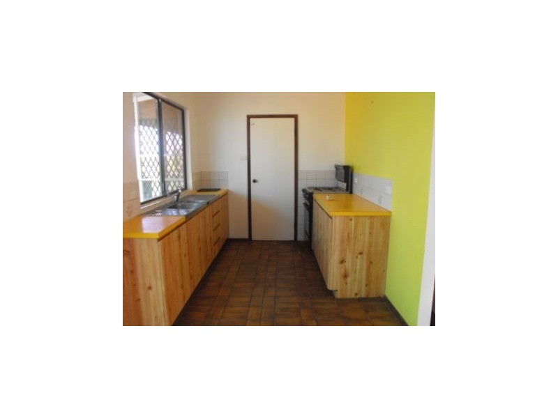 38 Cavendish Road, Carnarvon WA 6701