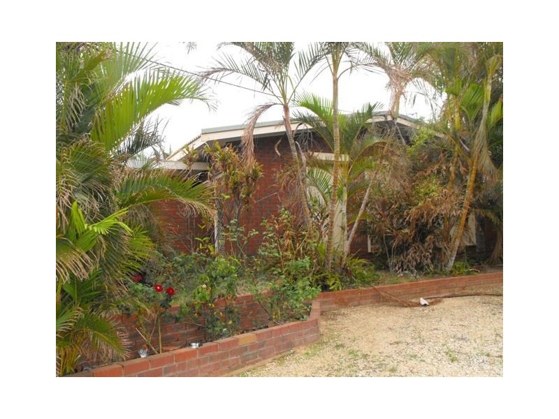 12 Butcher Street, Carnarvon WA 6701