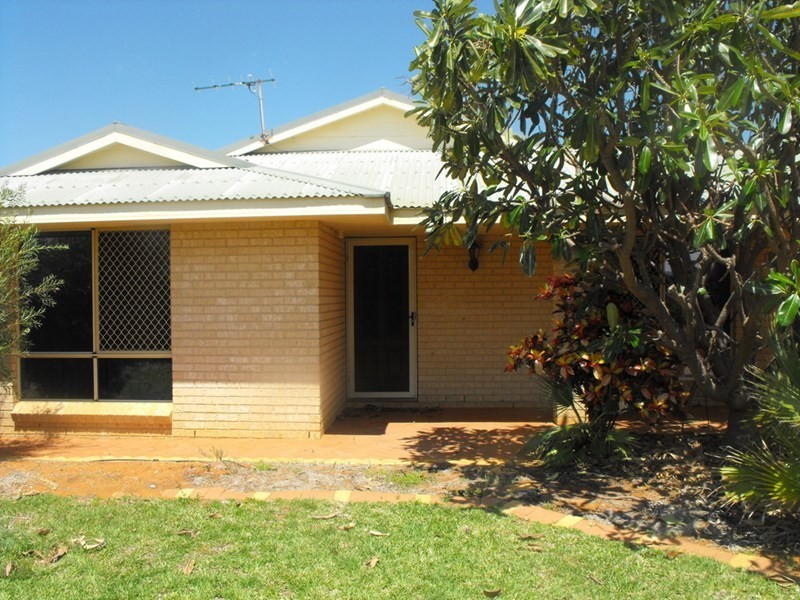 19 Foss Crescent, Carnarvon WA 6701