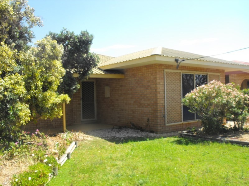 4 Foss Crescent, Carnarvon WA 6701