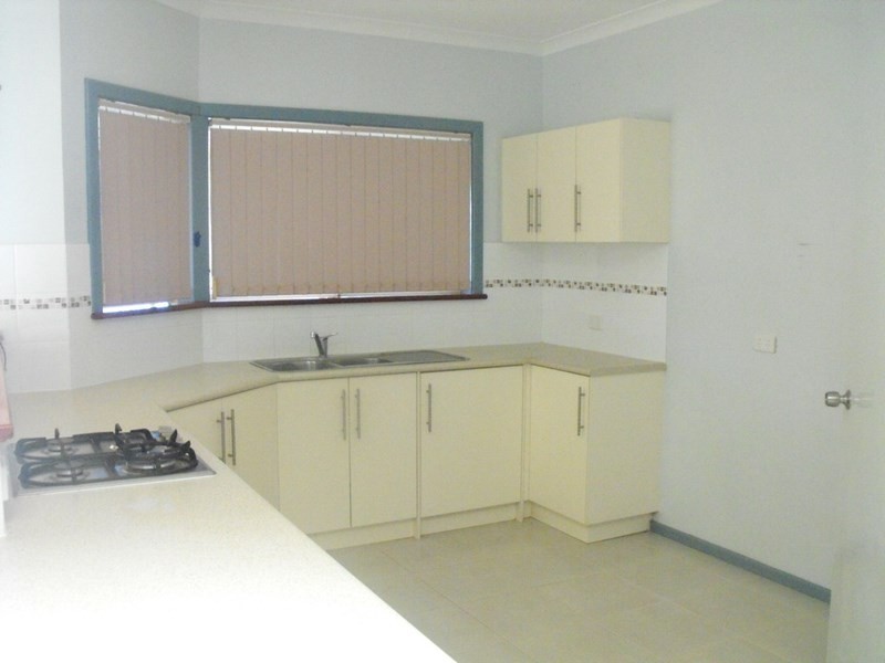 4 Foss Crescent, Carnarvon WA 6701