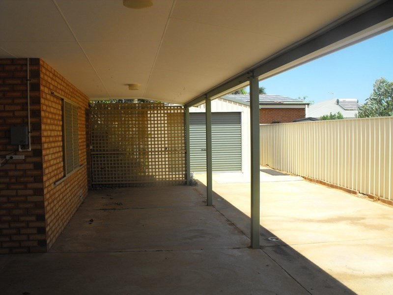 13 Foss Crescent, Carnarvon WA 6701