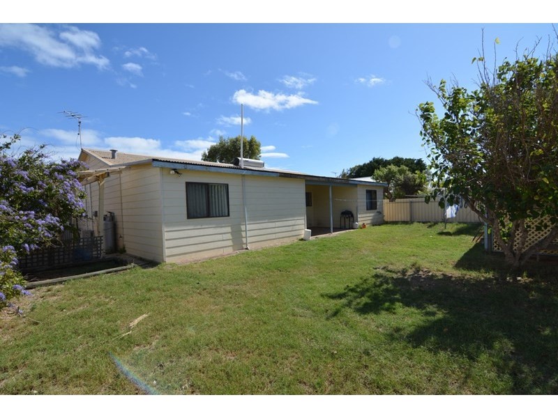 29 Crowther Street, Carnarvon WA 6701