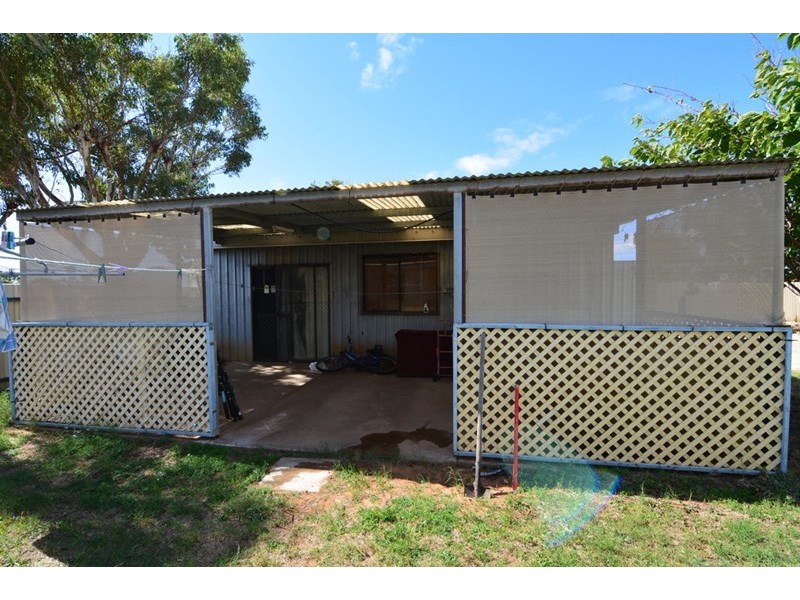 29 Crowther Street, Carnarvon WA 6701