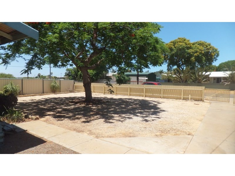 91 Whitlock Street, Carnarvon WA 6701