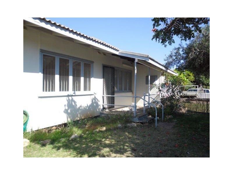 1B Richards Street, Carnarvon WA 6701