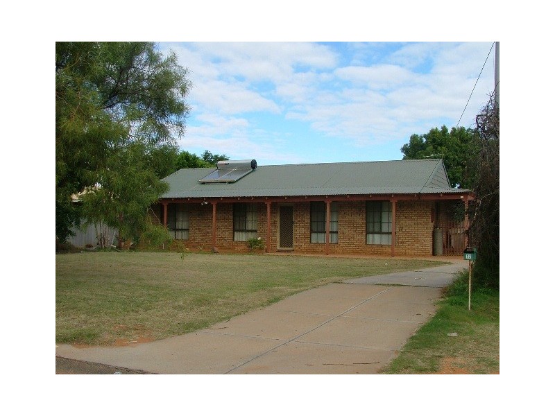 17 Meiklejohn Crescent, Carnarvon WA 6701