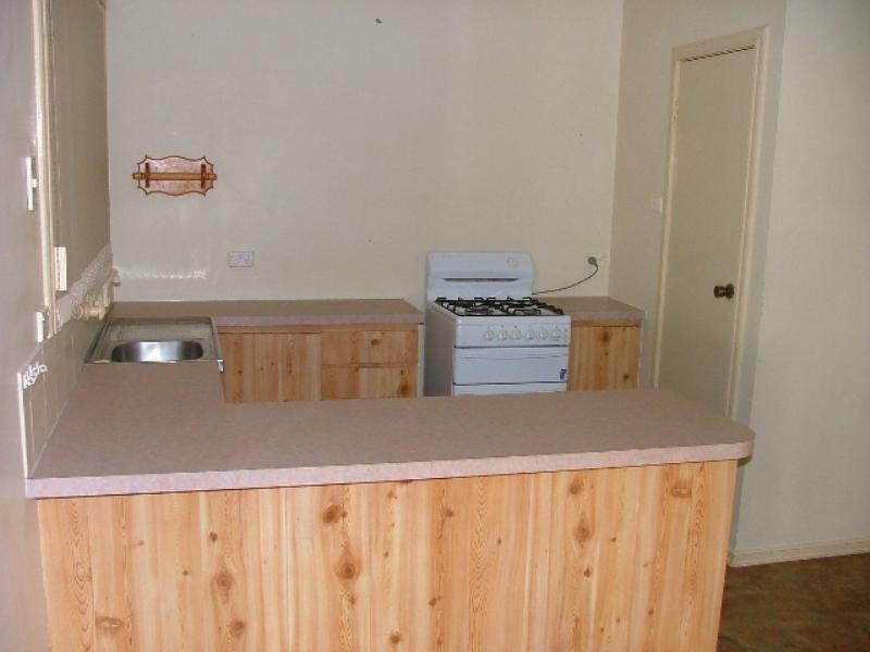 17 Meiklejohn Crescent, Carnarvon WA 6701