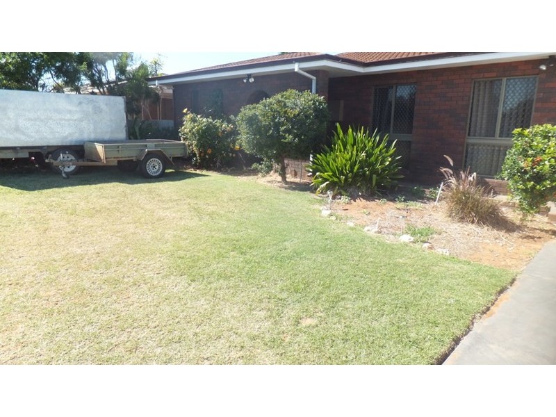 6 Willesee Street, Carnarvon WA 6701