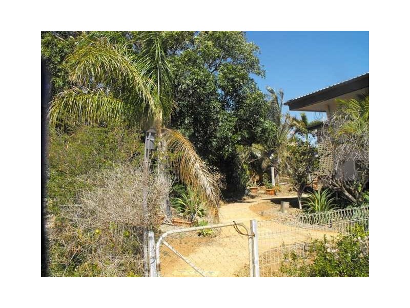 8 Craggs Court, Carnarvon WA 6701