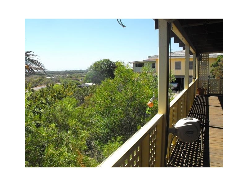 8 Craggs Court, Carnarvon WA 6701