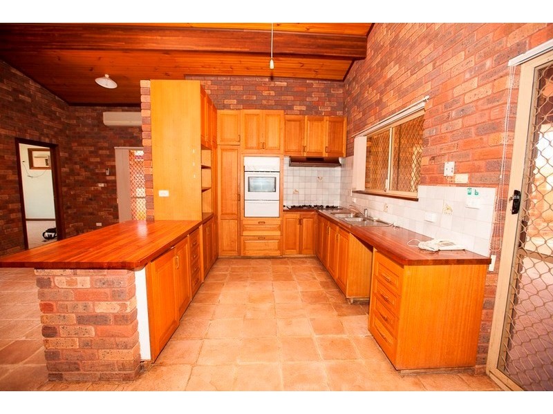 17 Maslen Street, Carnarvon WA 6701