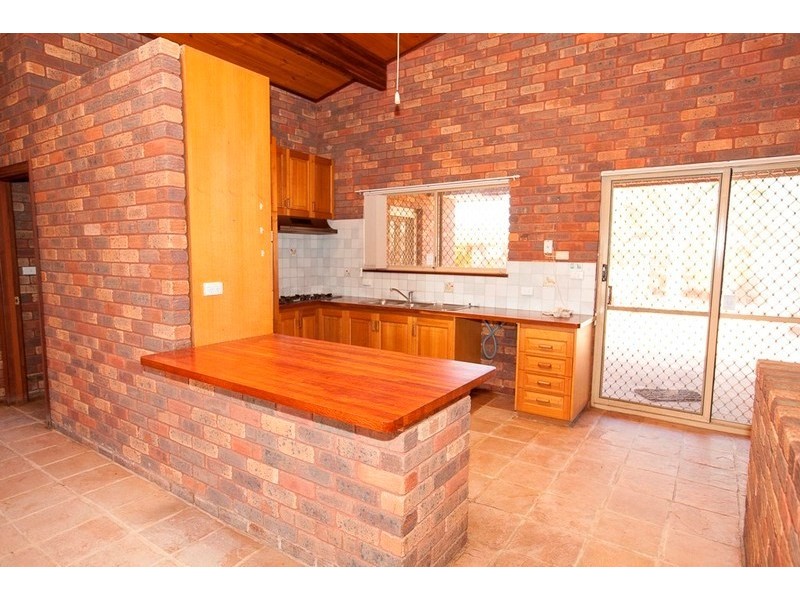 17 Maslen Street, Carnarvon WA 6701