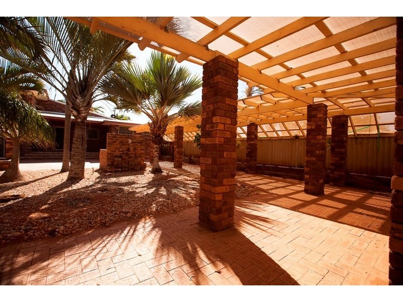 17 Maslen Street, Carnarvon WA 6701