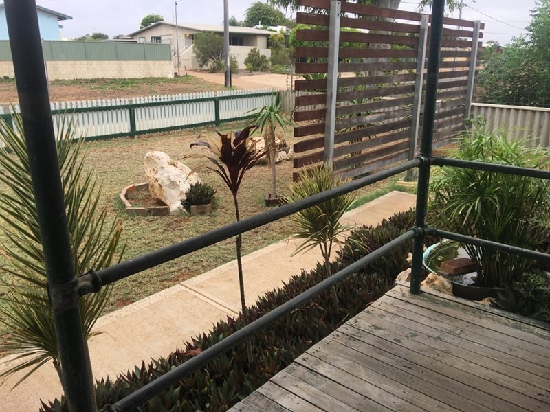 18 Hubble Street, Carnarvon WA 6701