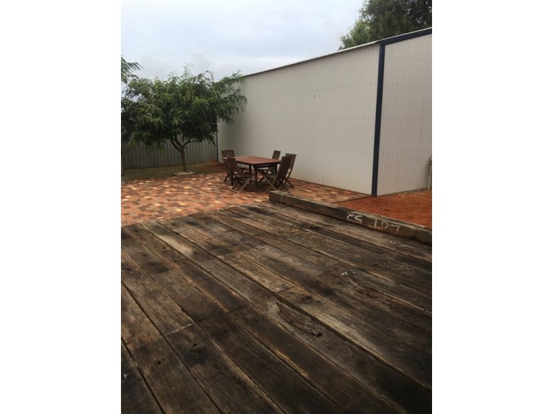 18 Hubble Street, Carnarvon WA 6701