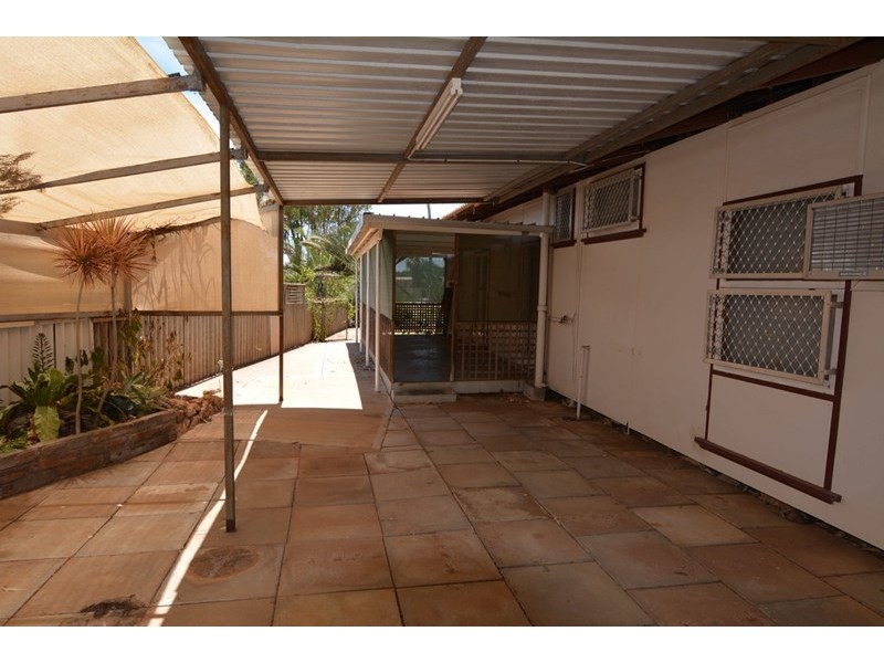 9 Carroll Way, Carnarvon WA 6701