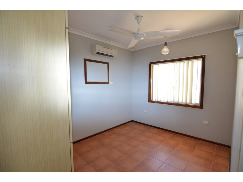 19 Bibra Way, Carnarvon WA 6701