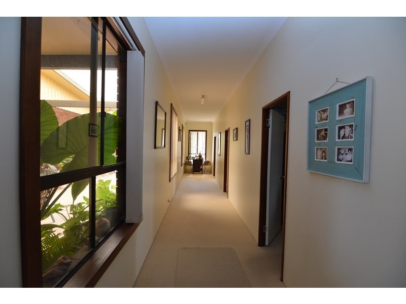 15 Freeman Street, Carnarvon WA 6701