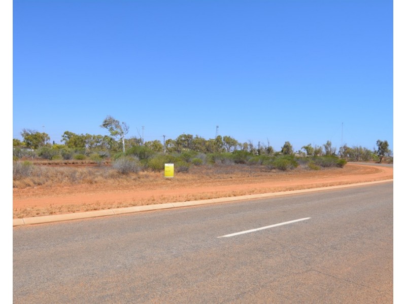 39 Gascoyne Road, Carnarvon WA 6701