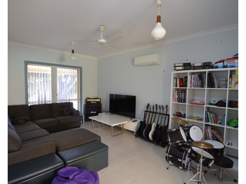 4 Foss Crescent, Carnarvon WA 6701