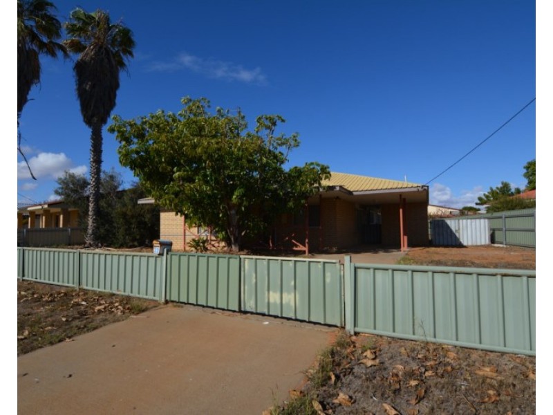 32 Granberry Drive, Carnarvon WA 6701