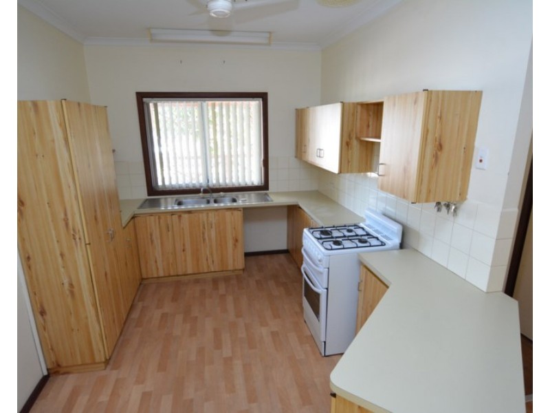 32 Granberry Drive, Carnarvon WA 6701