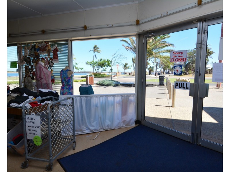 2 Robinson Street, Carnarvon WA 6701