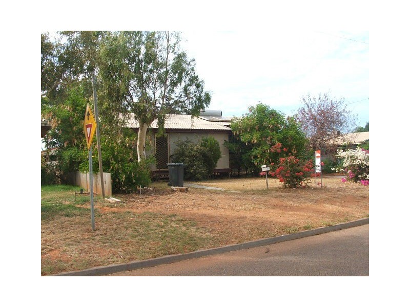 30 Morgan Way, Carnarvon WA 6701
