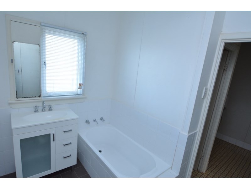 18A Ridley Place, Carnarvon WA 6701