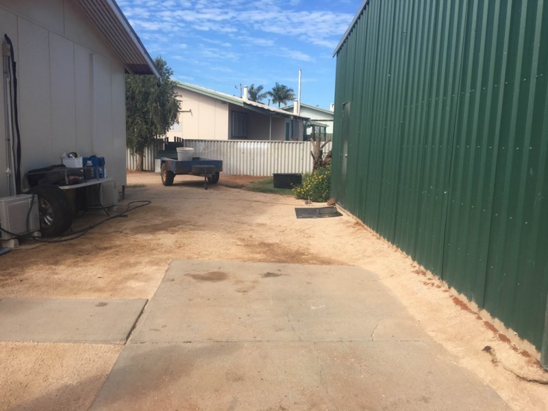 10 McNish Street, Carnarvon WA 6701