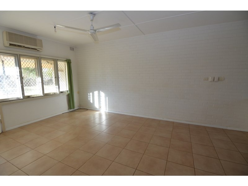 18B Ridley Place, Carnarvon WA 6701