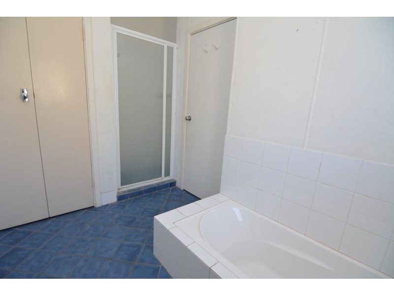 18B Ridley Place, Carnarvon WA 6701