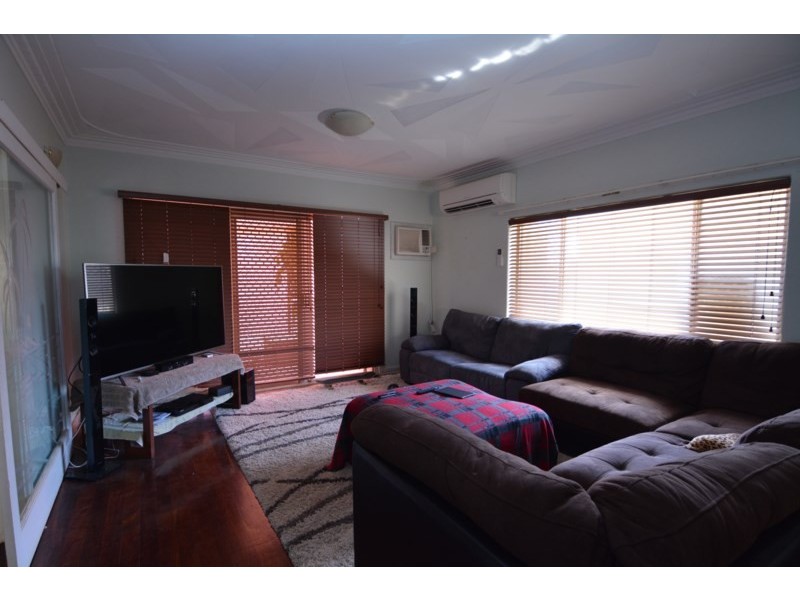 27 Hubble Street, Carnarvon WA 6701