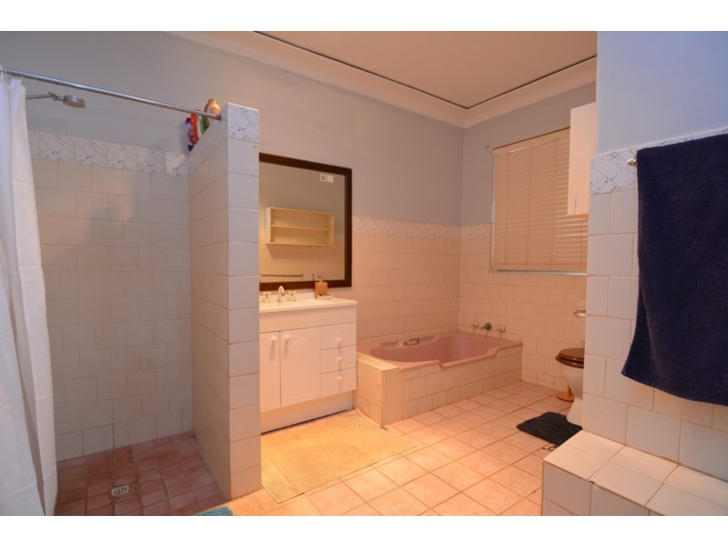 27 Hubble Street, Carnarvon WA 6701