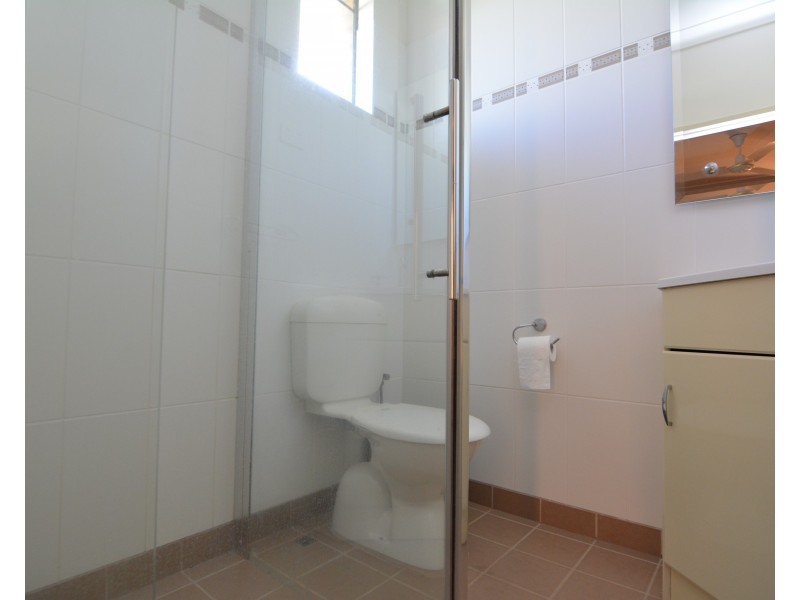 2 Tuckey Court, Carnarvon WA 6701