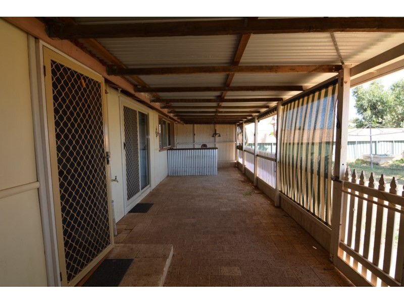 82 Whitlock Street, Carnarvon WA 6701