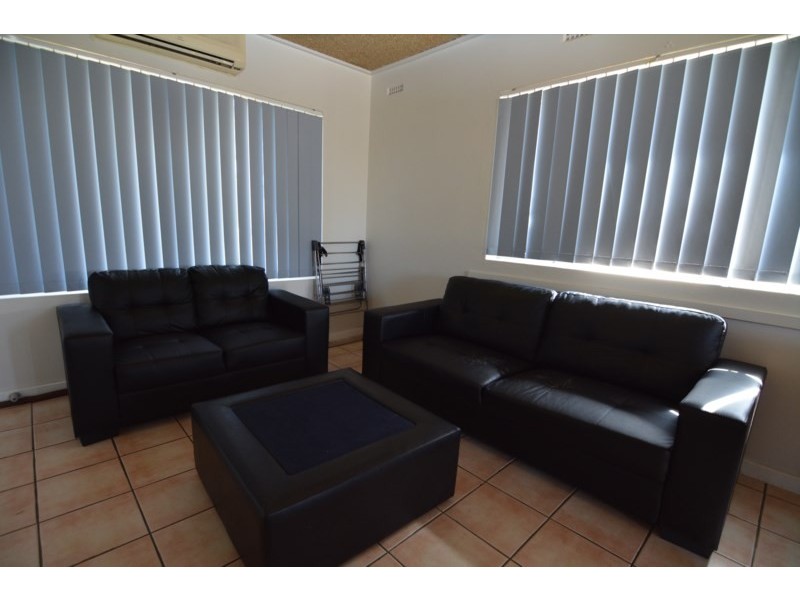 4/6 James Street, Carnarvon WA 6701