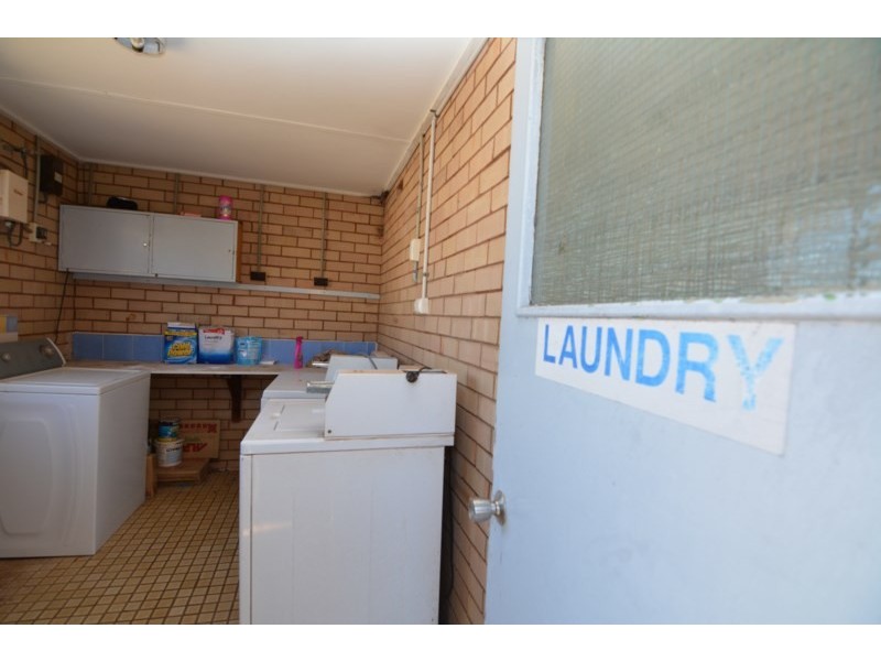 4/6 James Street, Carnarvon WA 6701