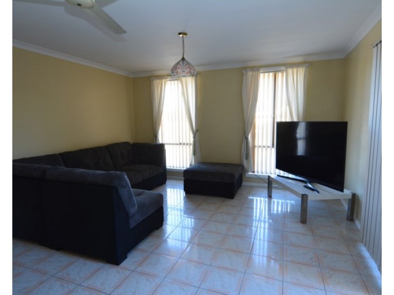 9D Buzolic Court, Carnarvon WA 6701