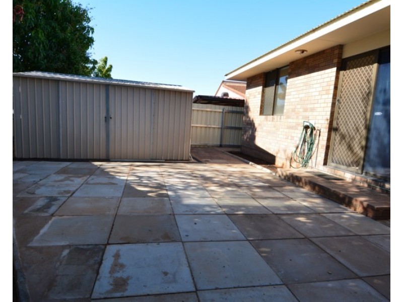 9D Buzolic Court, Carnarvon WA 6701