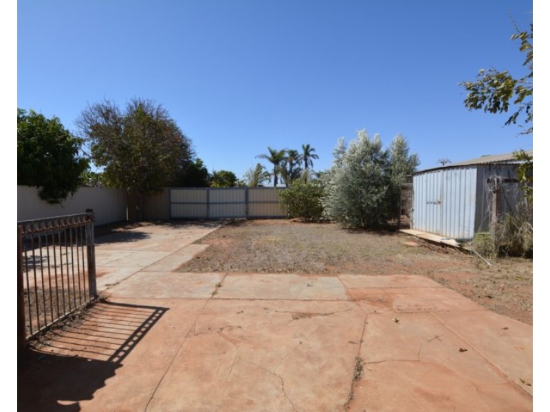 25 Angelo Street, Carnarvon WA 6701