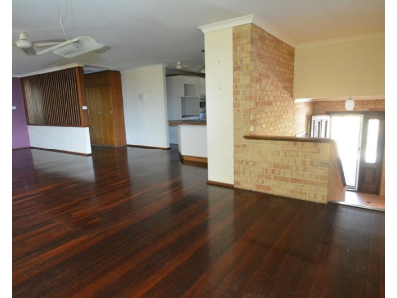 10 Craggs Court, Carnarvon WA 6701