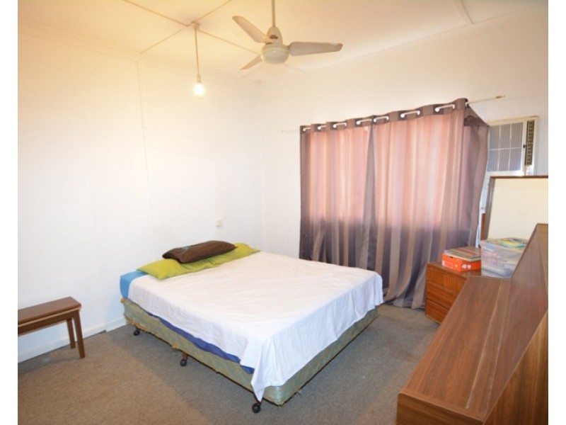 16 McLeod Street, Carnarvon WA 6701