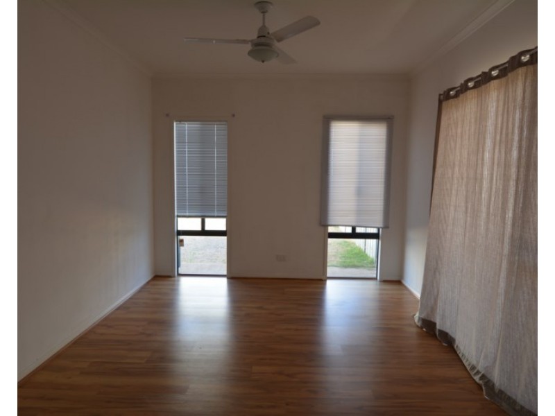 22 Mindirra Crescent, Carnarvon WA 6701