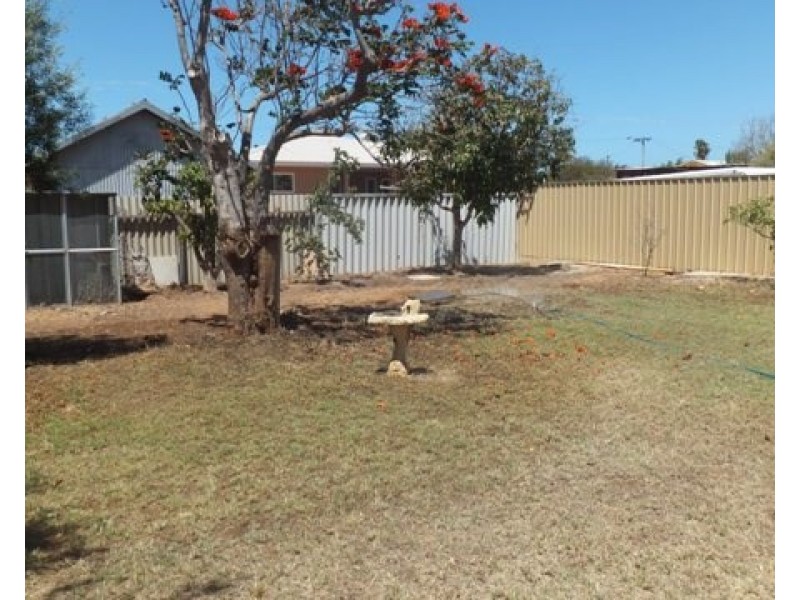 18 Beckett Street, Carnarvon WA 6701