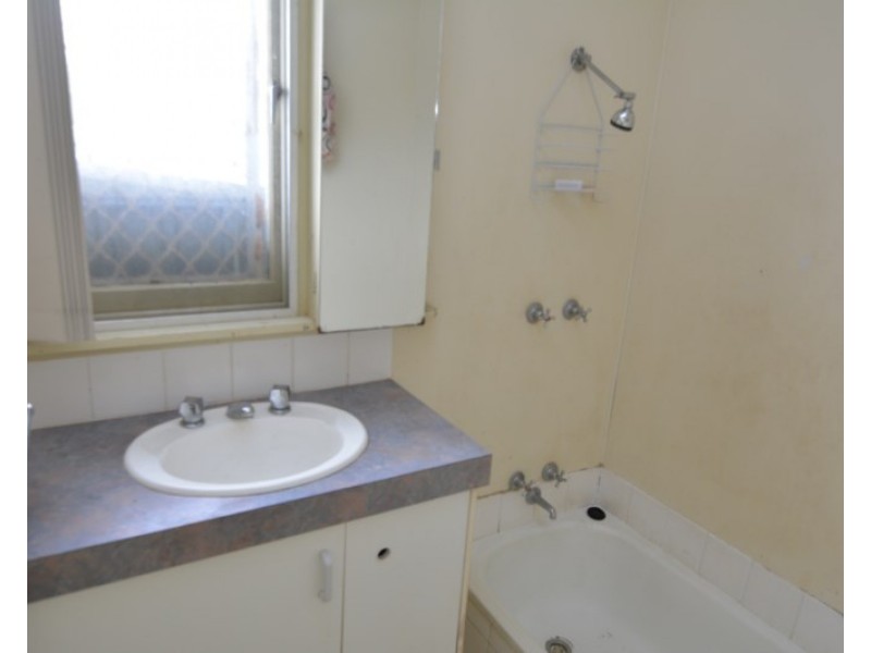 11 Killicoat Street, Carnarvon WA 6701