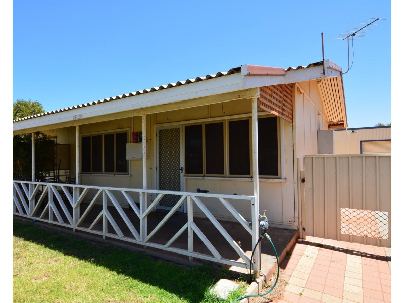 9 Ridley Place, Carnarvon WA 6701